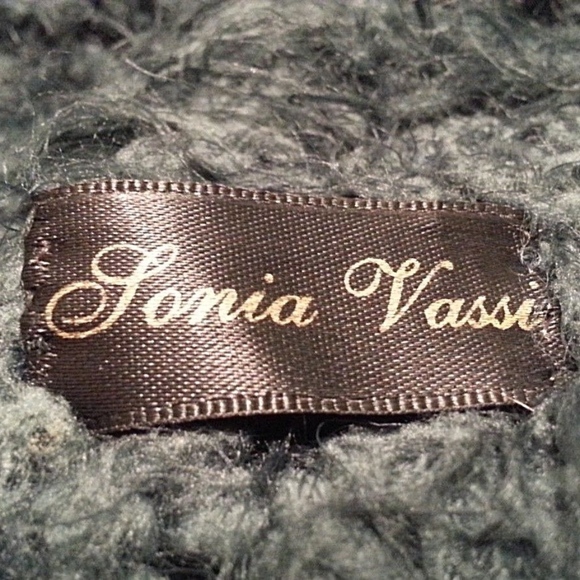 Rare Celebrity SONIA VASSI Gaisha Handmade Bohemian Skinny Scarf SNOW Travel - Picture 2 of 7